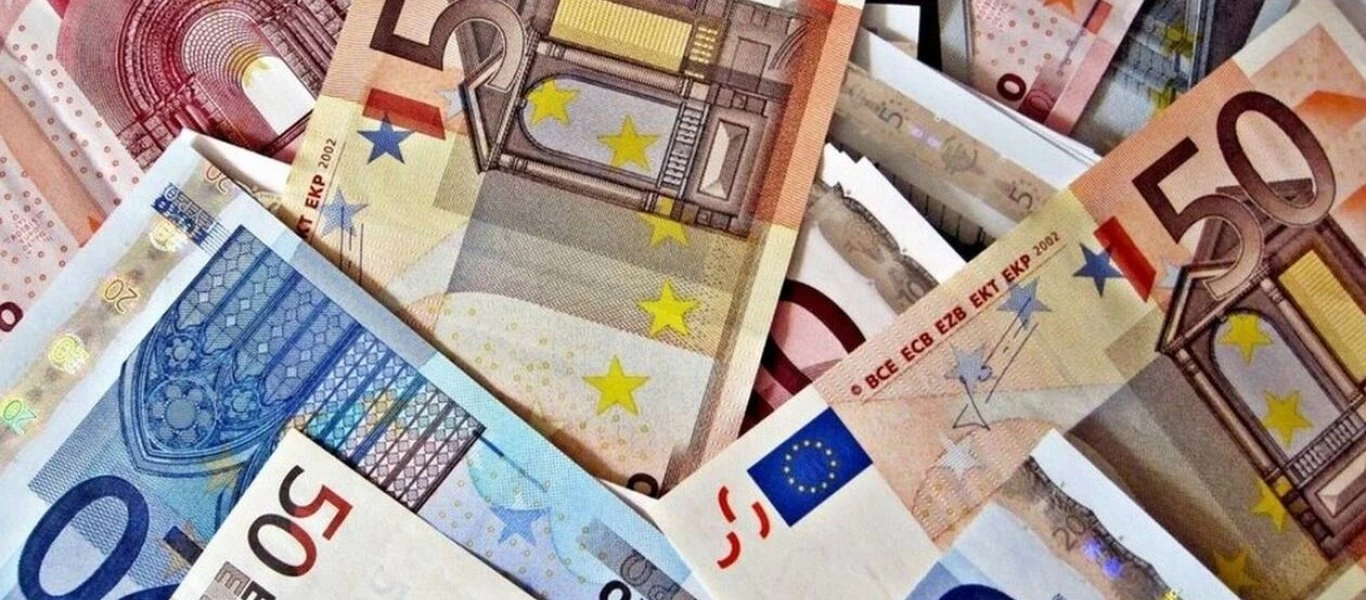 Εφάπαξ: Αναλυτικά τα ποσά που χορηγούν 31 Ταμεία - Οι δικαιούχοι προκαταβολής ύψους 50%